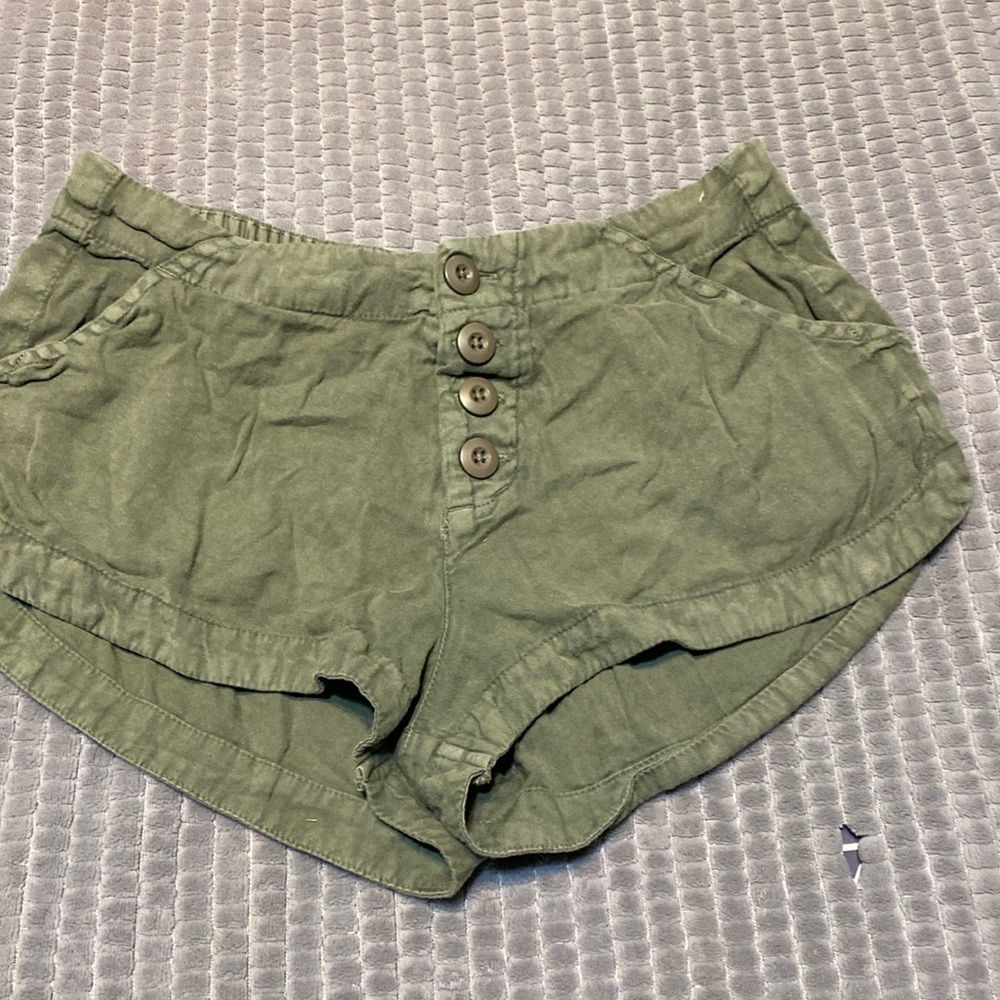 Women’s Billabong shorts